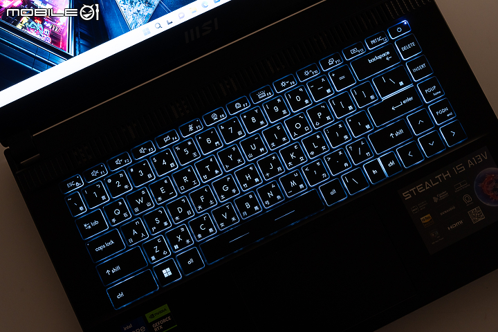 MSI Stealth 15 A13V 測試報告|兼具工作與娛樂效能的薄型筆電