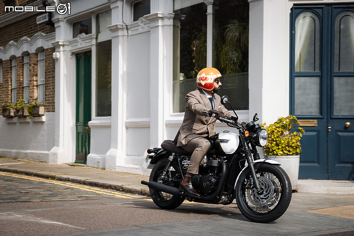 【海外快訊】Triumph 關心男性健康推出 Bonneville T120 Black DGR Limited Edition 聯名款限量250台