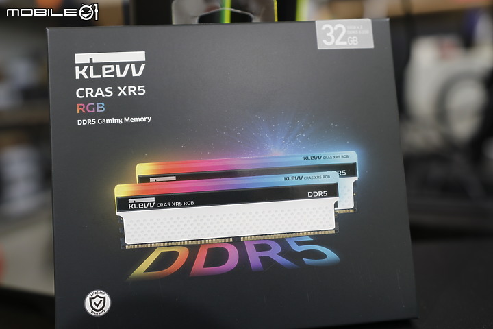 KLEVV CRAS C930 "Born for Faster Life"