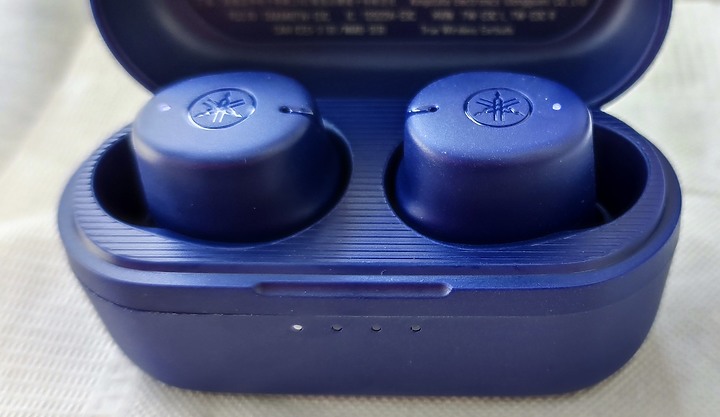 點我看大圖 遲來的YAMAHA TW-E3C 藍牙真無線耳機開箱,同場加貼ATH-CK1TW