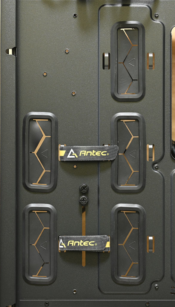 Antec P20CE無透側版機殼開箱