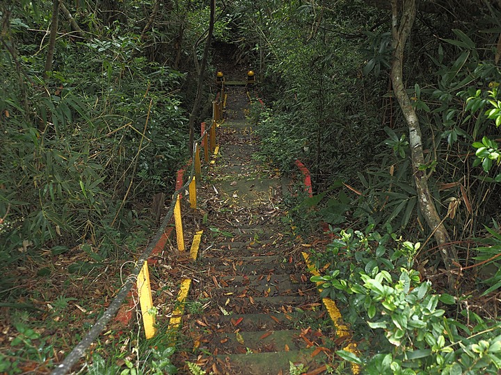 琉球國民五十四名墓、明治七年討蕃軍本營地紀念碑、石門古戰場、牡丹社事件紀念公園、西鄉都督遺績記念碑與忠魂碑、高士神社、港仔大沙漠｜八瑤灣 — 【1874年牡丹社事件】場景 — 恆春半島歷史場景旅程之二