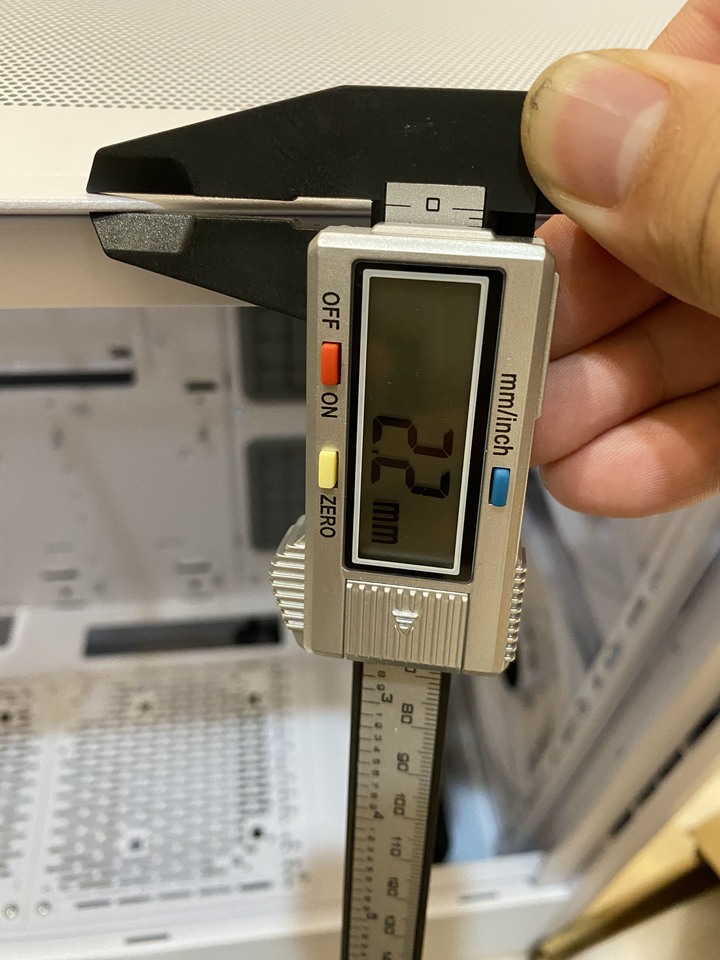 就像樂高一樣,中年男子組電腦組的不是PC,而是情懷