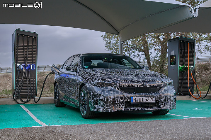 【海外情報】BMW i5 釋出更多資訊,雙動力、最大馬力590hp!