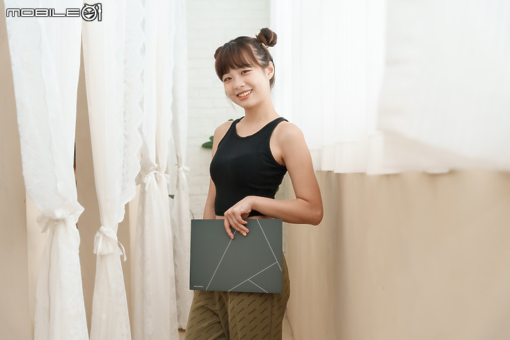 ASUS Zenbook S 13 OLED（UX5304） 測試報告｜超越極致輕薄的美學筆電