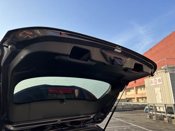<近七萬公里心得分享> 2023 Ford Focus Wagon ST-line X (BZ) 尊爵灰 (2024/01更新)