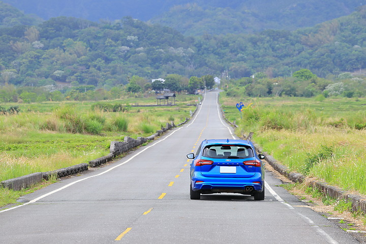 點我看大圖 (映像旅行) 隨心所向、山海隨行in台東高雄 feat. Ford Focus Wagon ST-Line Vignale