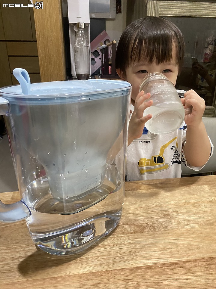點我看大圖 BRITA ecoStyle環保純淨濾水壺用芯過濾全家喝的每一滴水~簡單喝水也可以很安心