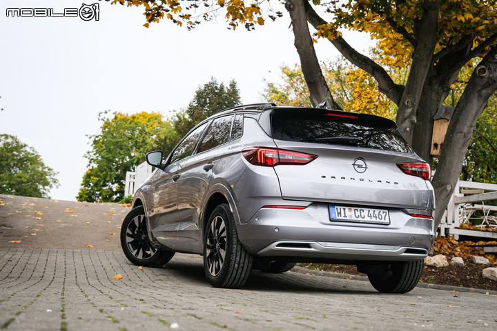 Opel Grandland 德國試駕｜小排氣量高效動力、中型休旅車市場新面貌！