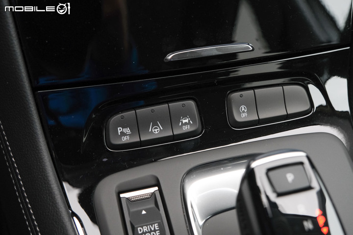 Opel Grandland 德國試駕｜小排氣量高效動力、中型休旅車市場新面貌！