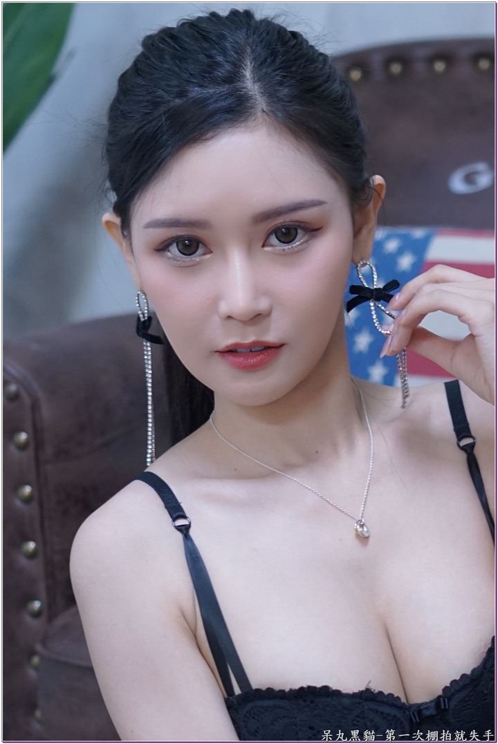 第一次棚拍就失手 ~ 初次才是最美 許玲玲
