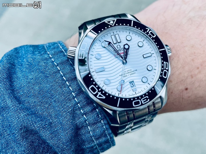 「分享」Omega seamaster 300 diver -白面鋼帶