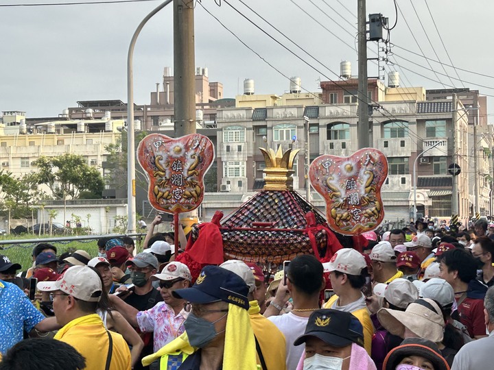 騎 到 溪 州 迓 大 甲 媽