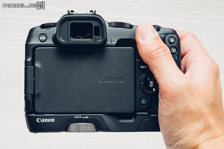 Canon EOS R8 評測報告｜性價比至上 既輕巧更有料！