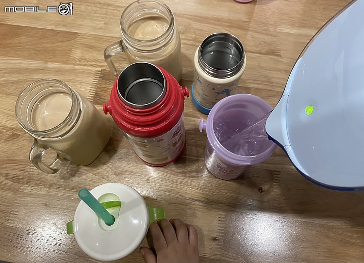 點我看大圖 BRITA ecoStyle環保純淨濾水壺用芯過濾全家喝的每一滴水~簡單喝水也可以很安心