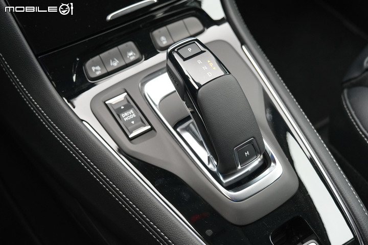 Opel Grandland 德國試駕｜小排氣量高效動力、中型休旅車市場新面貌！