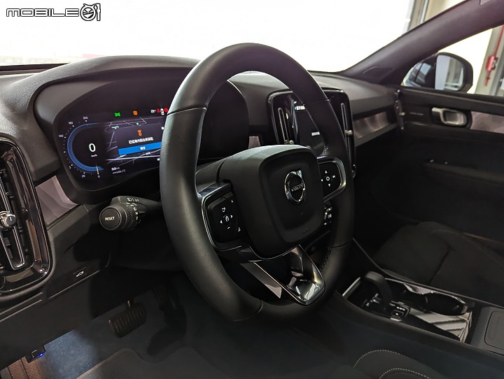 點我看大圖 【麗寶賽道試乘體驗】極具震撼的VOLVO XC40 Recharge