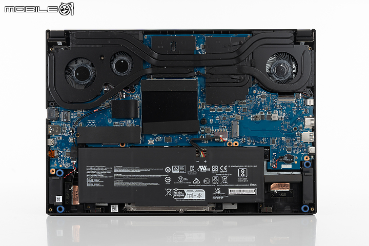 MSI Stealth 15 A13V 測試報告|兼具工作與娛樂效能的薄型筆電