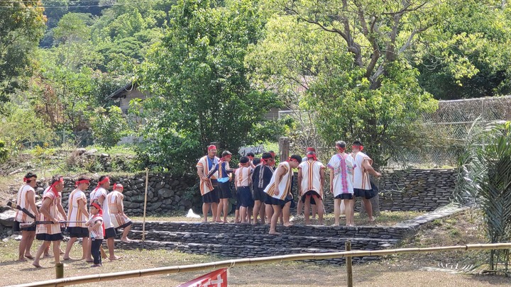 臨界邊際（二）－－原民樂舞祭典與陶醉浪人~邹仔