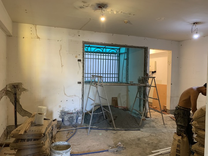 北漂搬回台南定居之後老屋翻修分享。