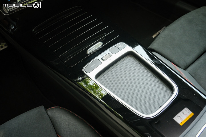 Mercedes-Benz A/B-Class 小改款試駕|48V輕油電注入、科技指數更為升級!