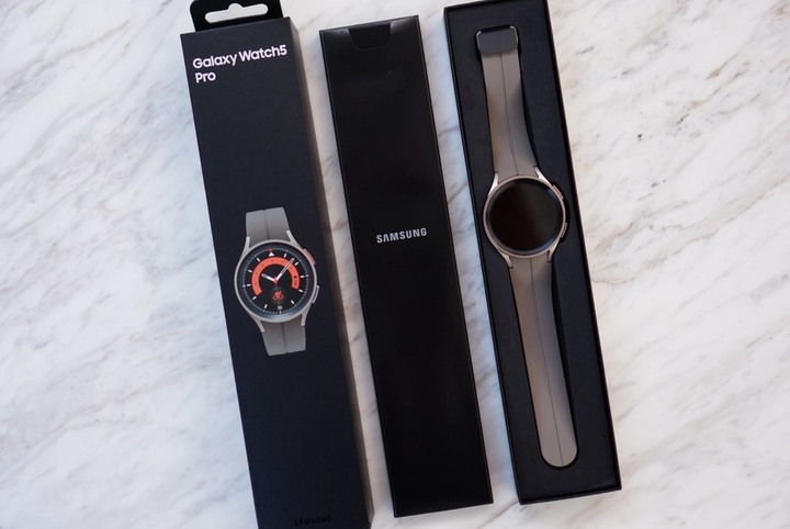 Galaxy Watch5 Pro智慧手錶|Wear OS擴充性佳 完整健康功能時時陪伴你
