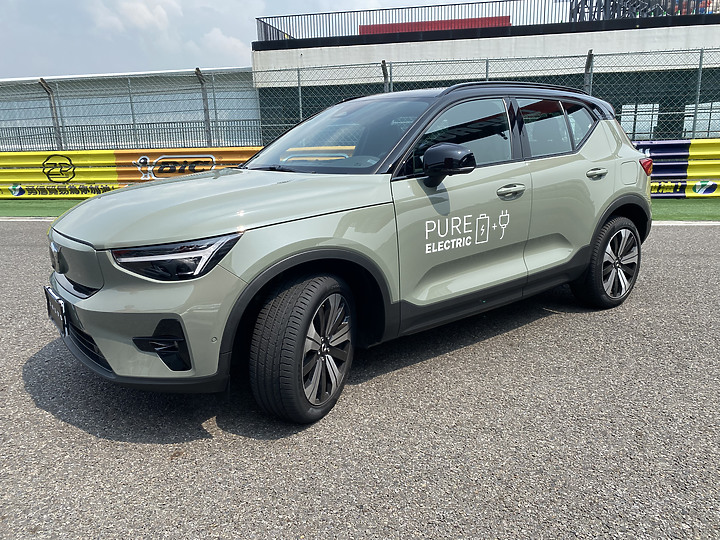 『能文善武』的Volvo XC40 Recharge Twin Motor│麗寶賽道體驗與分析探討