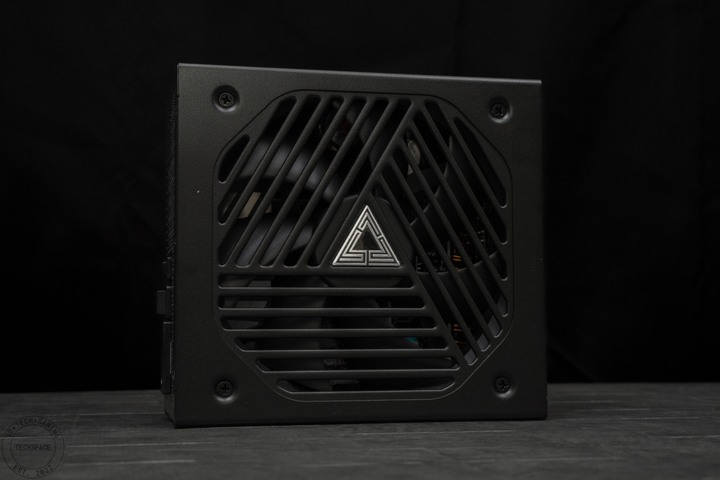 極致靜音 ATX 3.0 Ready!MONTECH TITAN GOLD 1000W 電源供應器開箱