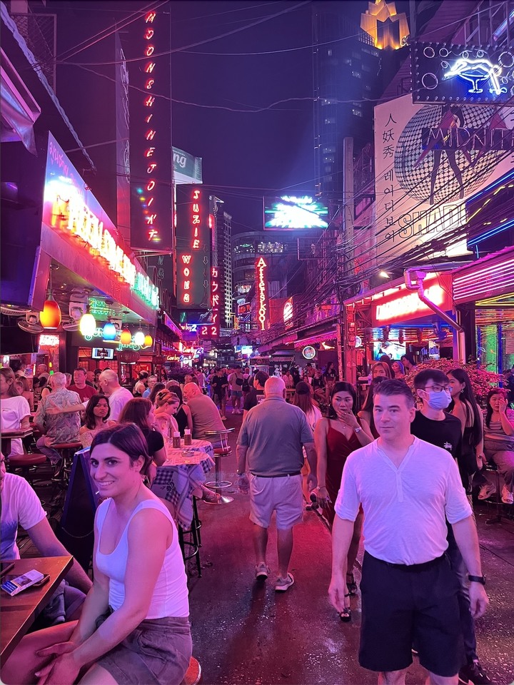 泰國跳島之旅 泰HIGH夜生活~辛辣不藏私(曼谷/龜島/蘇菲島/喀比/皮皮島/普吉島)
