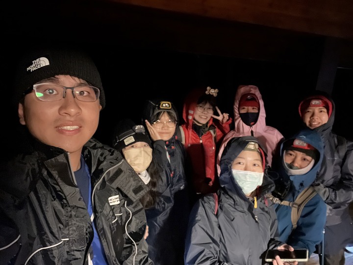 【台灣百岳】雨天登奇萊南峰可以嗎？ 初心者爬百岳首選之一！