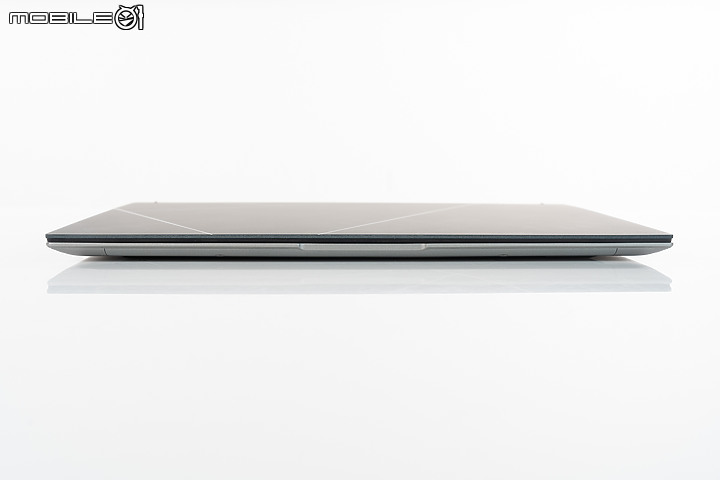 ASUS Zenbook S 13 OLED（UX5304） 測試報告｜超越極致輕薄的美學筆電