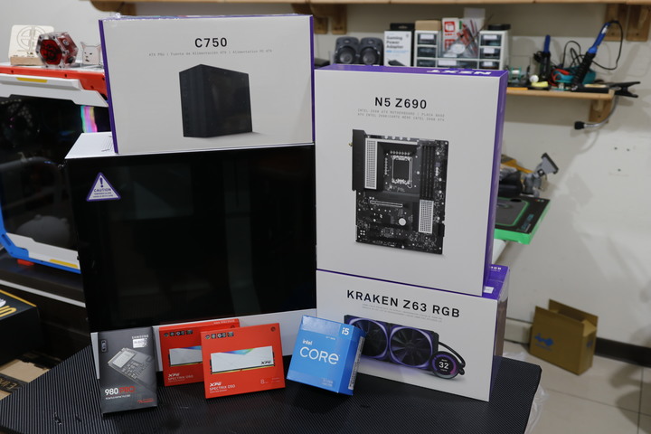 裝機回顧：2022年。NZXT 那個有點潮但 也只是有點潮的牌子。