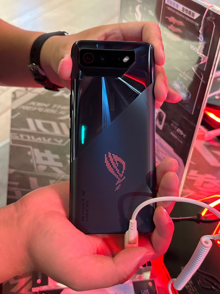 ROG Phone 7 三創試玩分享