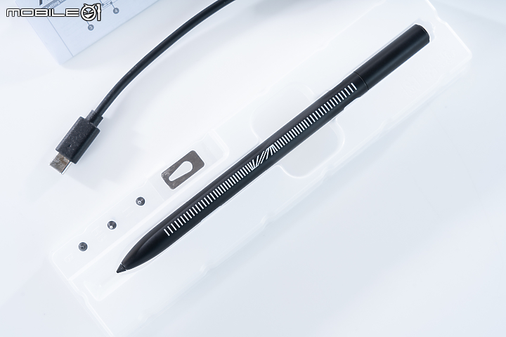 ROG FLOW Z13-ACRNM RMT02 測試報告｜由內至外盡是潮流