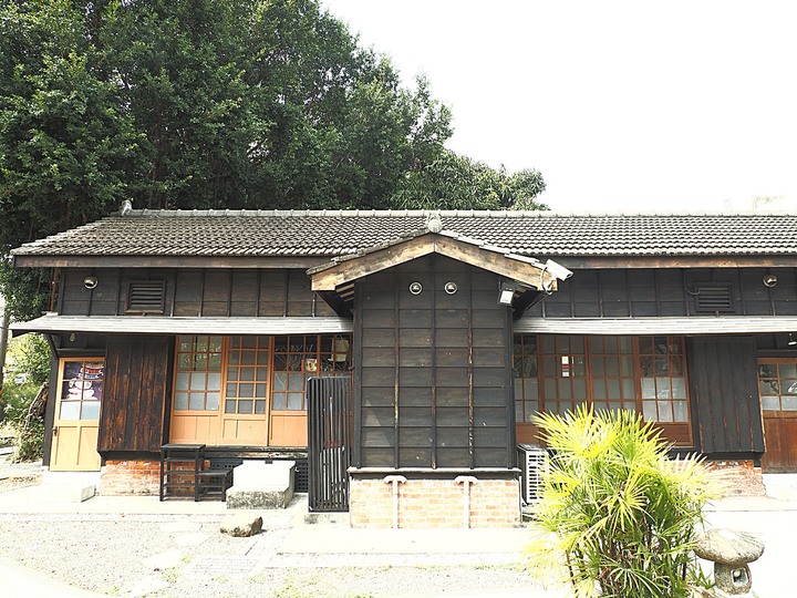 新化老街、新化武德殿、日式宿舍群與蘇家古厝，附掛記憶中的好味道 — 成功醬油、正豐蔴油廠