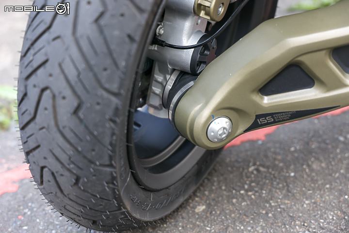 Italjet Dragster 200 ABS 特仕版 試駕｜純粹且硬派的骨感 無需過多的外殼包裝