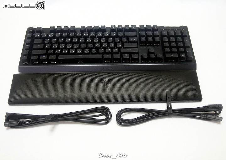 Razer BlackWidow V4 Pro 雷蛇黑寡婦蜘蛛幻彩版 把玩心得