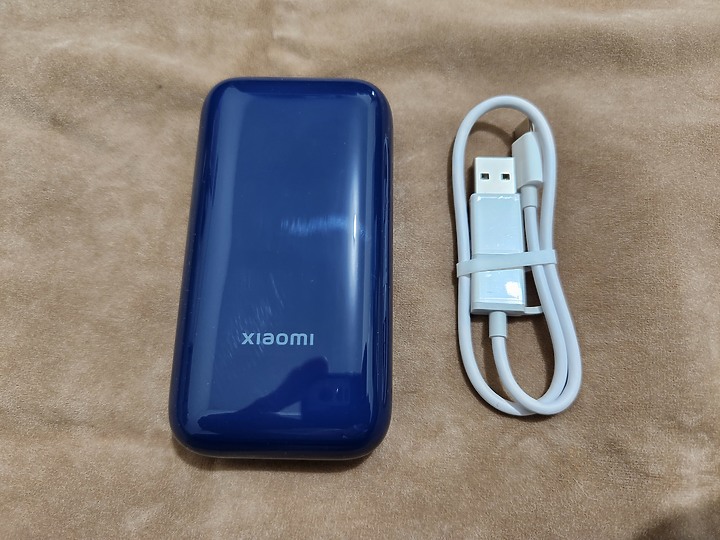 點我看大圖 簡單分享Xiaomi 行動電源 10000 33W 口袋版 Pro