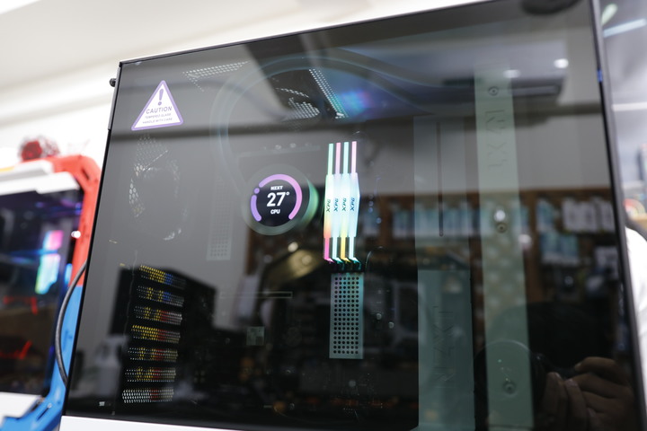 裝機回顧：2022年。NZXT 那個有點潮但 也只是有點潮的牌子。