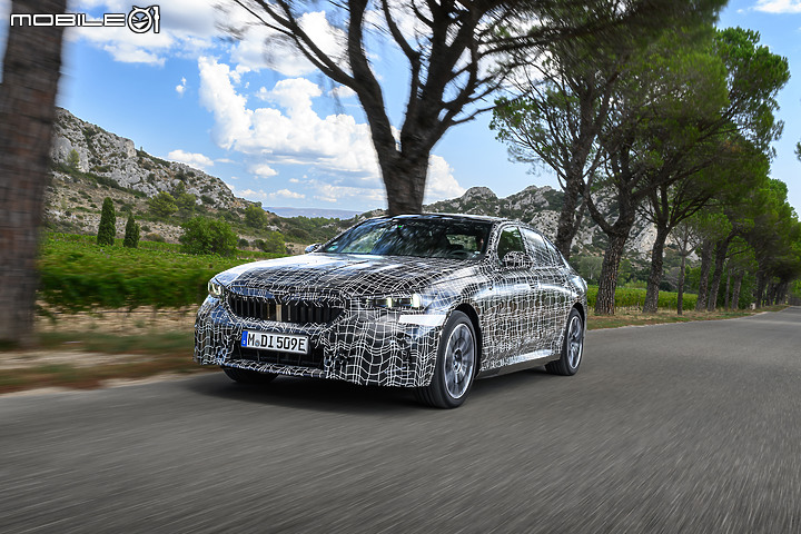 【海外情報】BMW i5 釋出更多資訊,雙動力、最大馬力590hp!