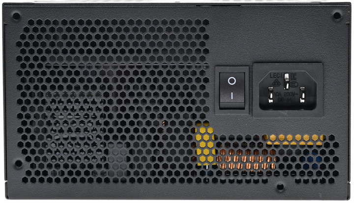 點我看大圖 GIGABYTE技嘉UD1000GM PG5(REV. 2.0) 1000W金牌全模組化電源開箱