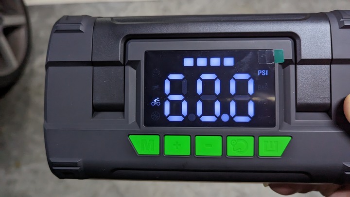 集救車/打氣/充電/照明四大功能於一身的好物 - 飛樂STP70 行車救援王旗艦版 By 甜的蛤仔肉