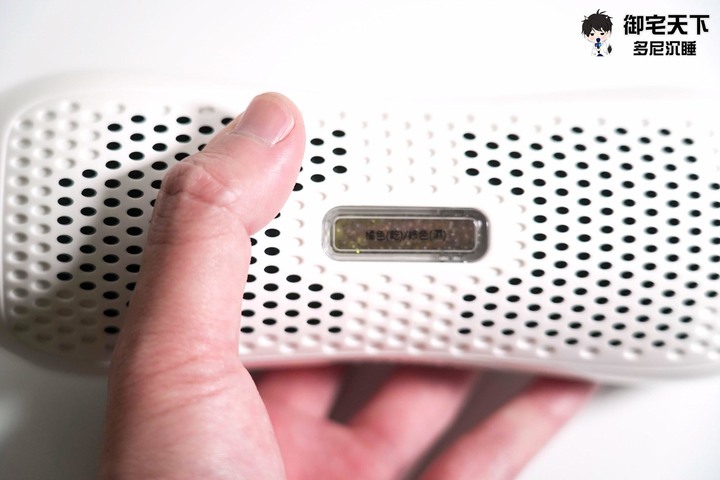 開箱|【SANSUI 山水】小綠能除濕器 SDR-120 - 台灣製造小型除濕機,幫衣櫃除濕無耗材免排水!