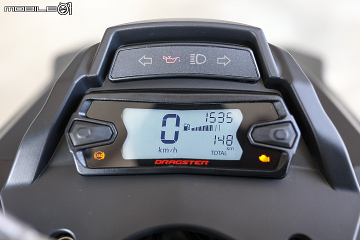 Italjet Dragster 200 ABS 特仕版 試駕｜純粹且硬派的骨感 無需過多的外殼包裝