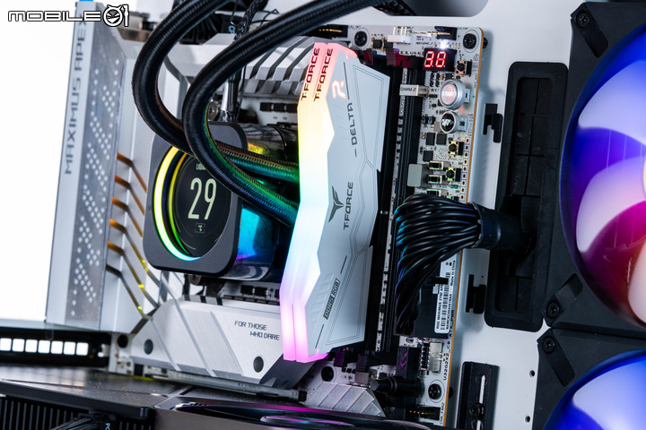 十銓 T-FORCE DELTA DDR5-7200 RGB 記憶體開箱實測 高時脈性能記憶體的敲門磚