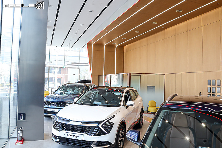 【採訪】Kia 韓國「Kia360」品牌體驗中心 & 旗艦展間參訪!