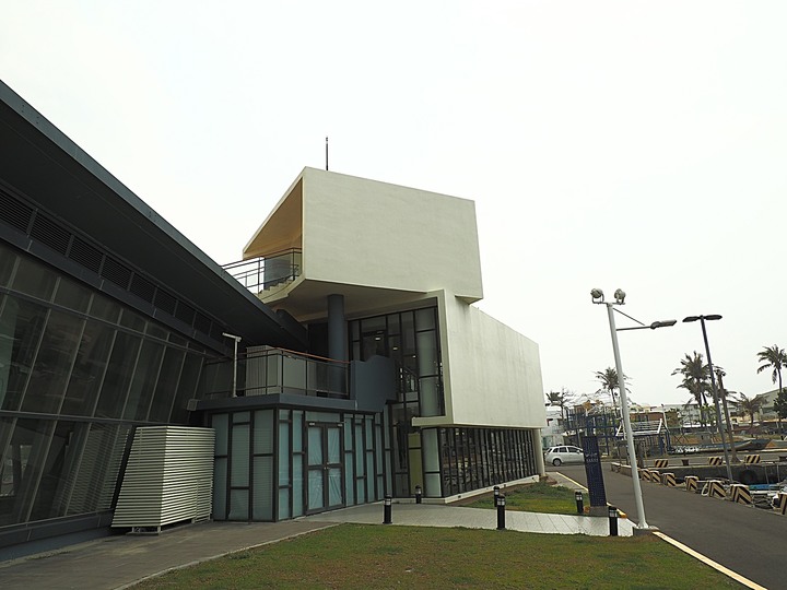 關山夕照、看海美術館、旭海大草原、車城福安宮,外掛林邊食午日式串燒 — 山海美景大集合 — 恆春半島歷史場景之旅(三)