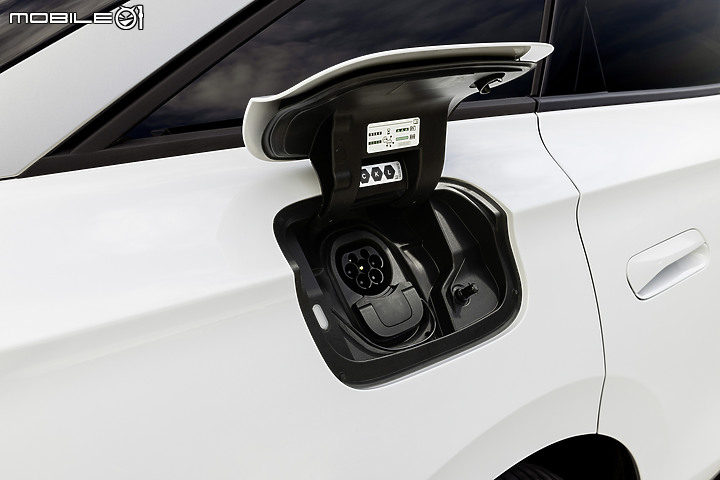 【2023上海車展】Volkswagen ID.7正式亮相,兩種電池大小、最高續航力達700公里!
