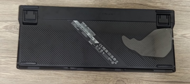 ROG Azoth 75%無線客製化電競機械鍵盤開箱