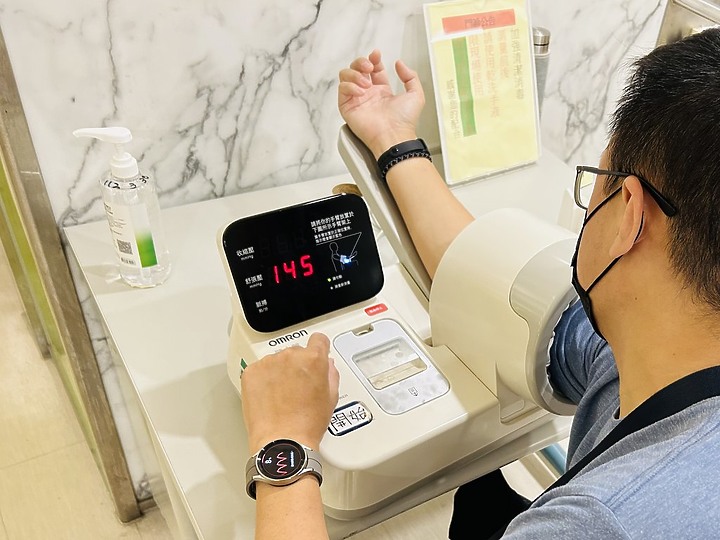Galaxy Watch5 Pro智慧手錶|Wear OS擴充性佳 完整健康功能時時陪伴你
